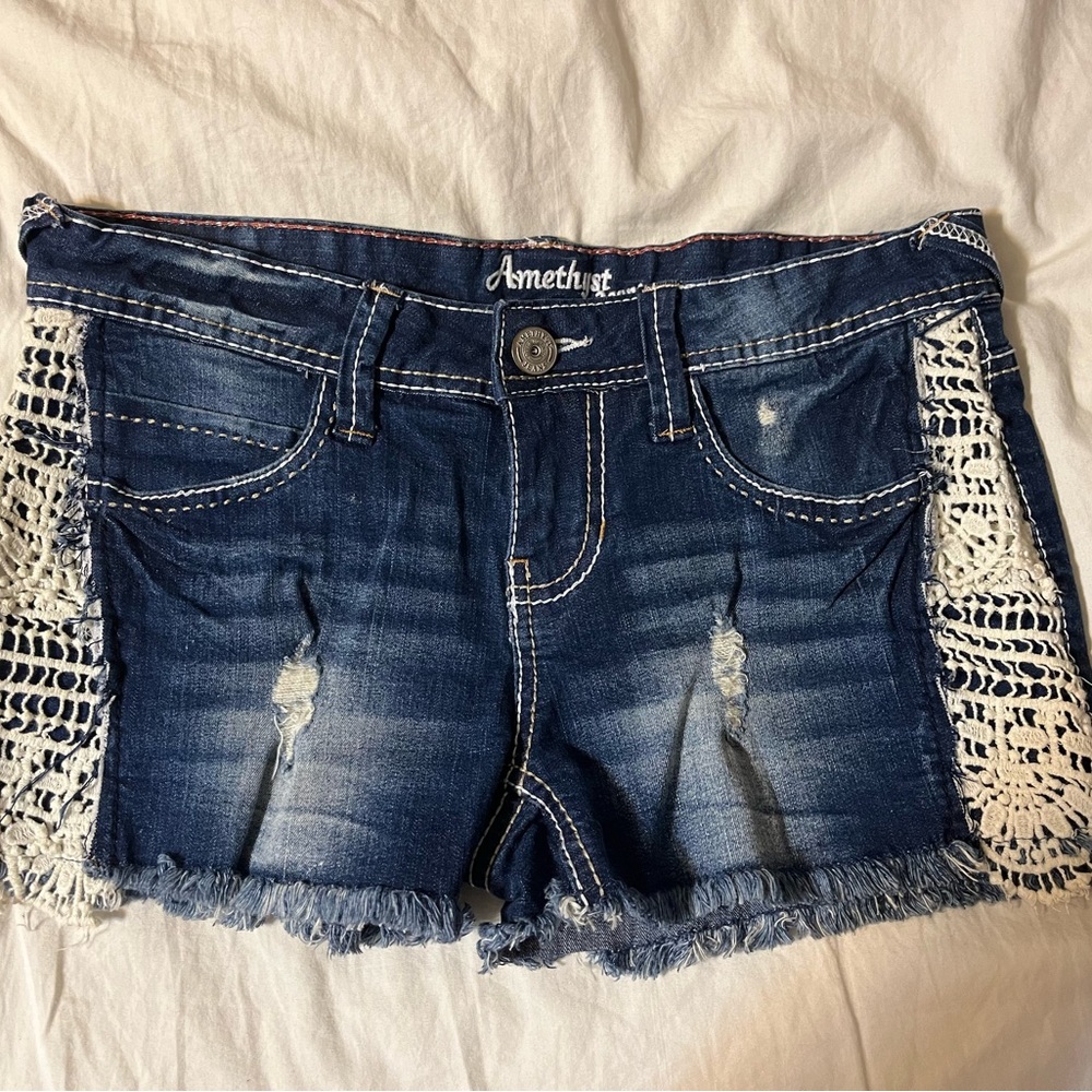 Amethyst jean shorts